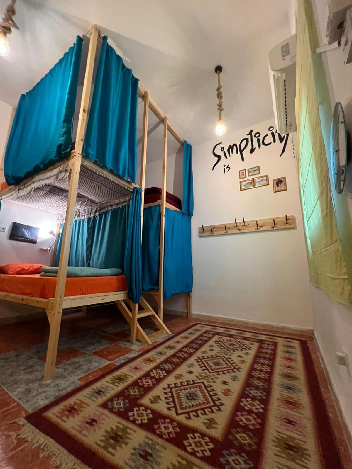 Mango Haus Vandrarhem Aqaba Exteriör bild