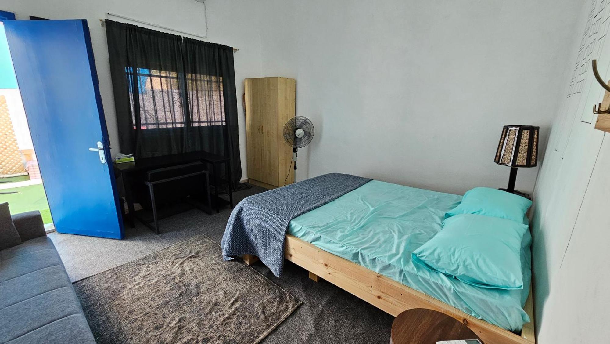Mango Haus Vandrarhem Aqaba Rum bild